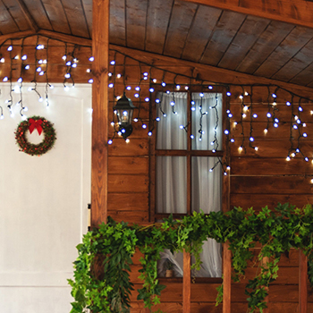 led гирлянда Uniel ULD-B3010-200/TBK White IP67 - пример использования