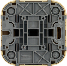 выключатель 2-клавишный Legrand 782262 Quteo дерево - вид с тыльной стороны