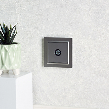 электроустановочные изделия IEK Brite - пример установки