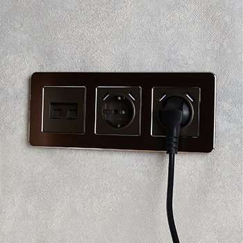 электроустановочные изделия IEK Brite - пример установки