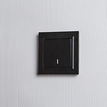 электроустановочные изделия IEK Brite - пример установки