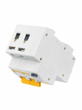 Дифавтомат 2Р 32А C 100мА 4,5кА АД12 3мод IEK