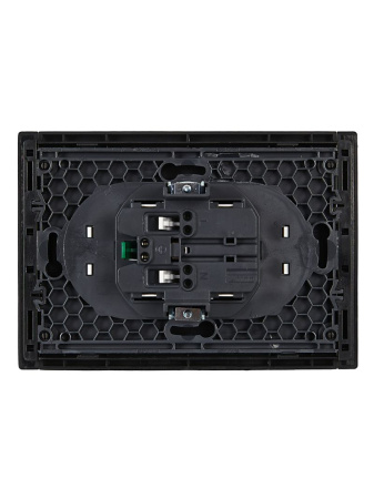 Фортепиано черный розетка скрытая 2-мест заземление шторки быстрозажим. клем. IP20 б/к