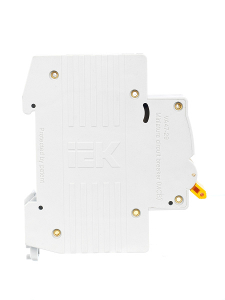 Автомат 1Р 16А C 4,5кА ВА47-29 IEK